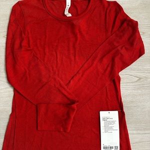 Brand New w/tags Lululemon LS Hold Tight